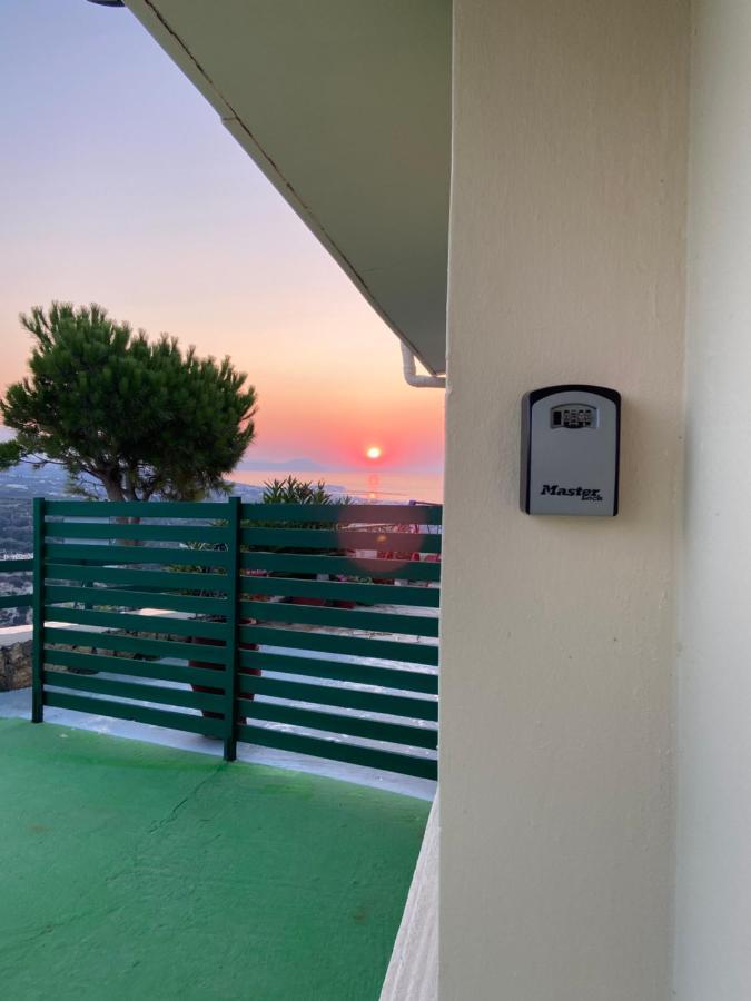 Althea Apartment Maroulas Ngoại thất bức ảnh